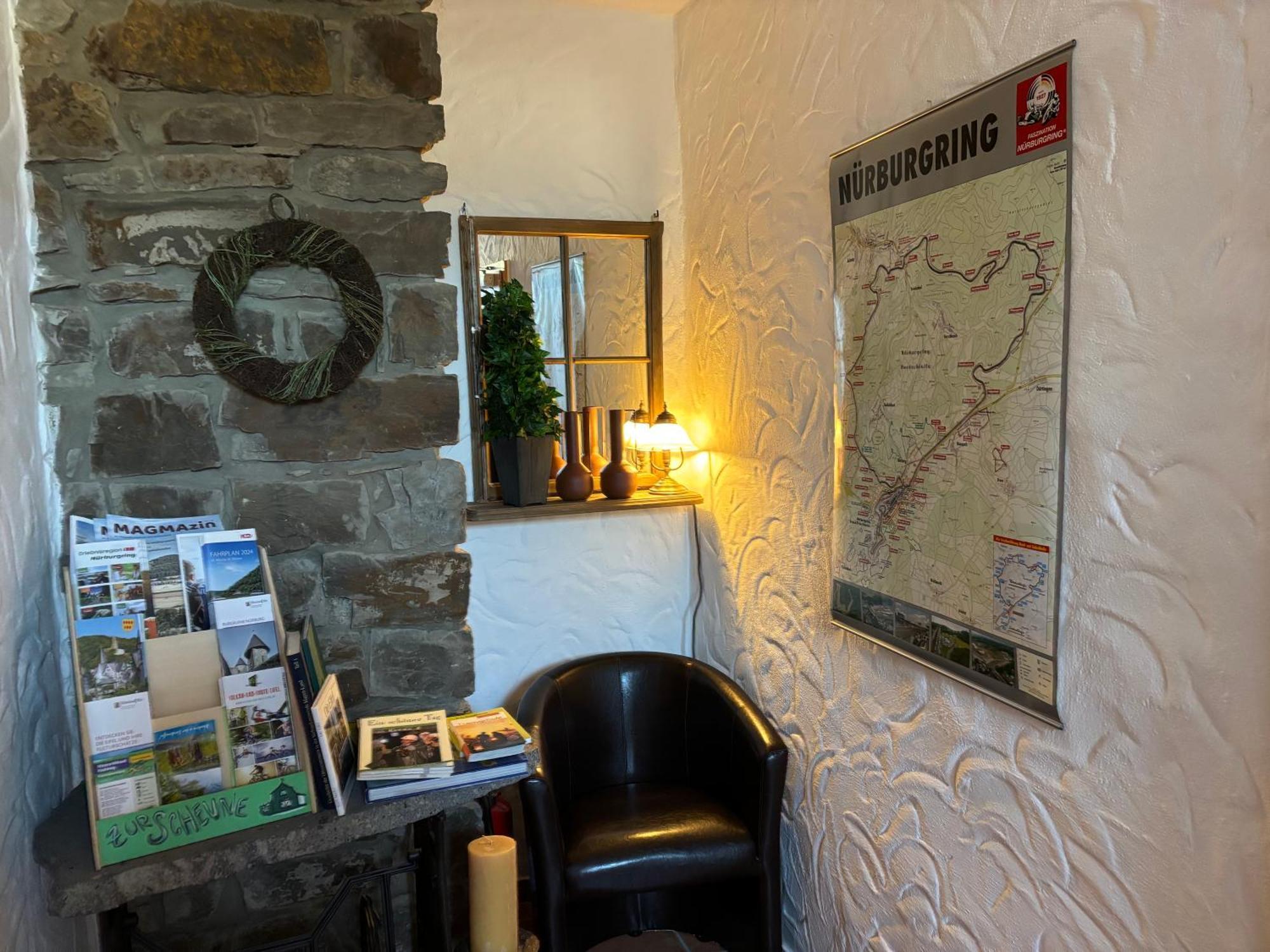 Ferienwohnung Zur Scheune Lind  Exteriör bild